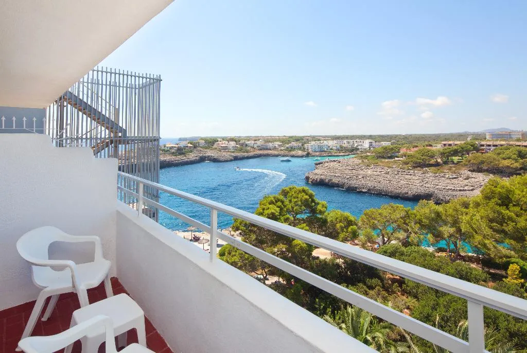 Double or Twin SIDE SEA VIEW Room, JS Cape Colom - Adults Only, Majorca