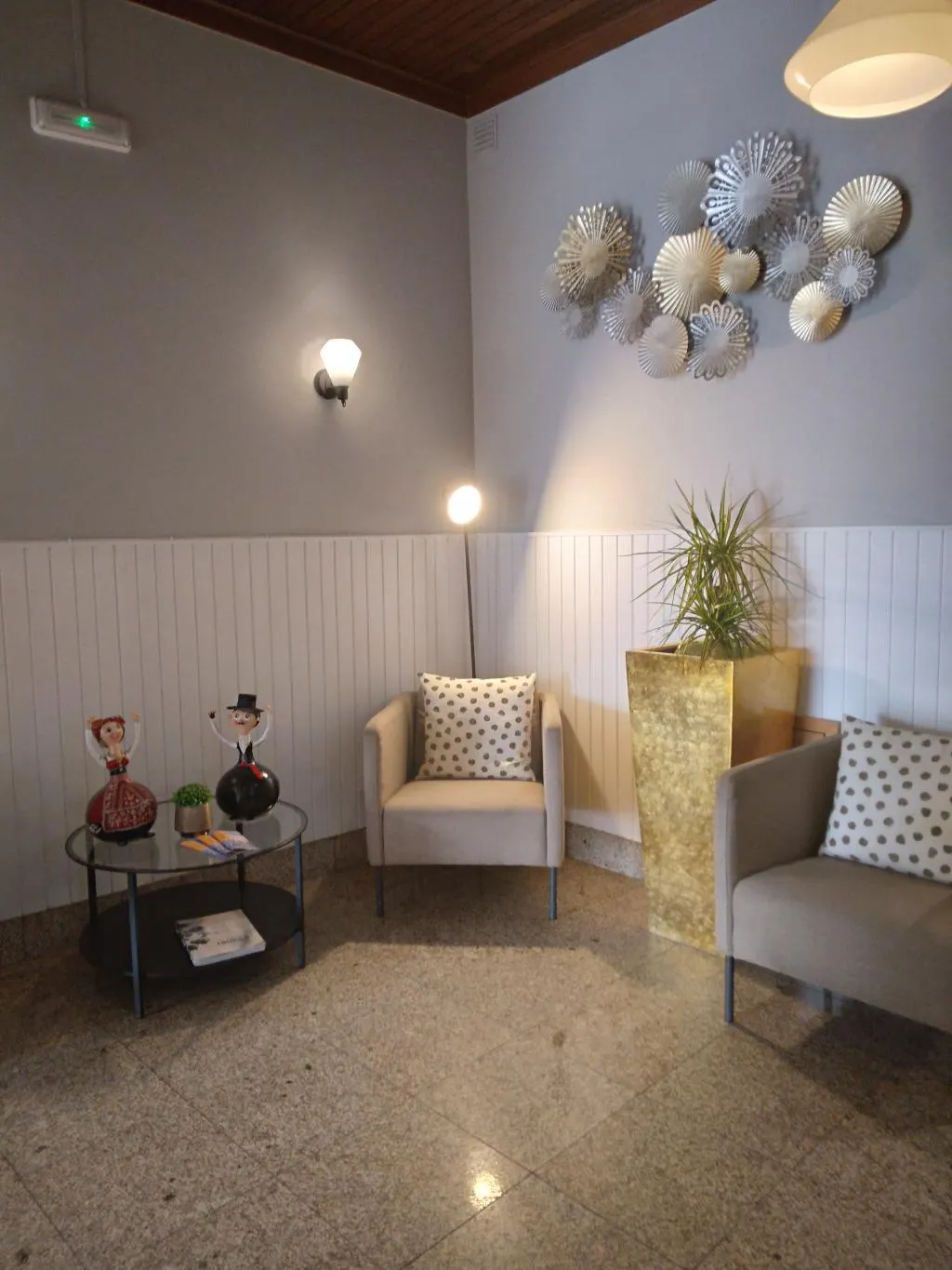 Lobby, Jardim Viana, Porto