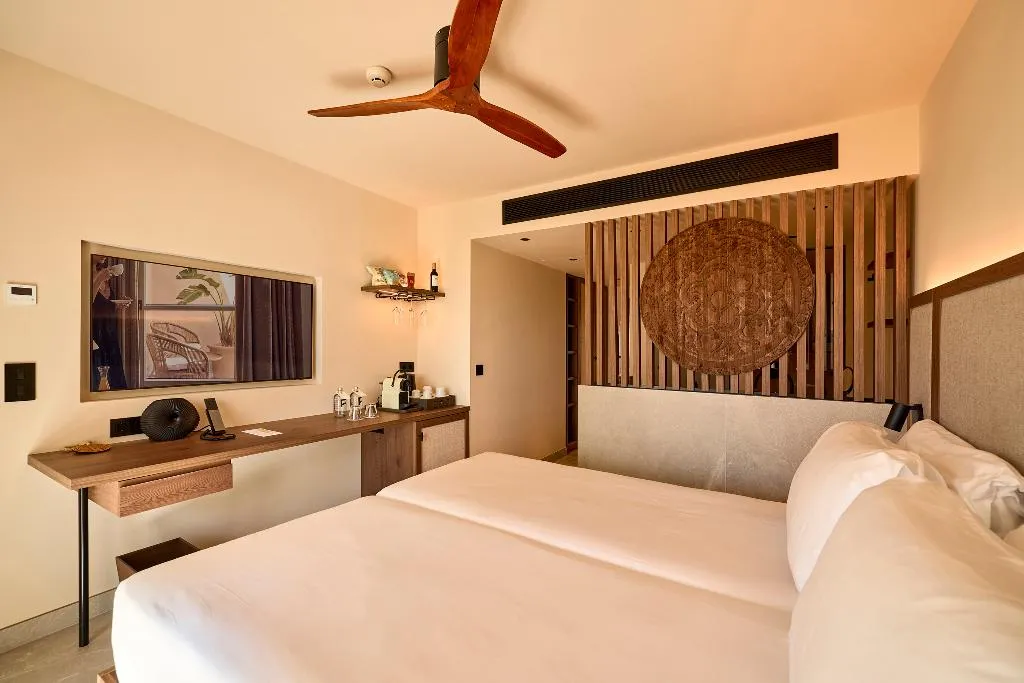 SINGLE STANDARD Room, Purobeach Resort Santa Ponsa, Majorca