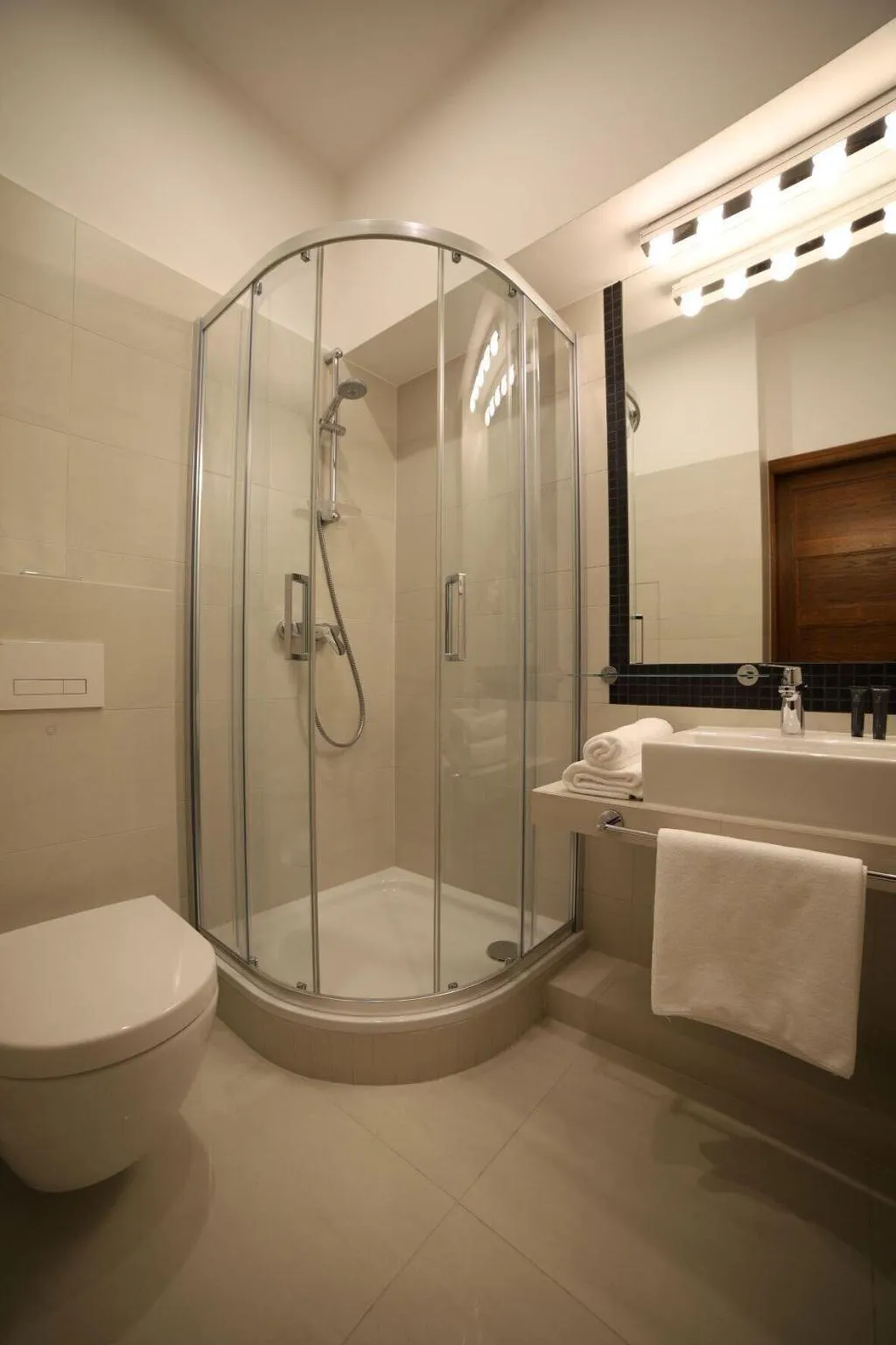 Room, Portal House Apartments, Krakow