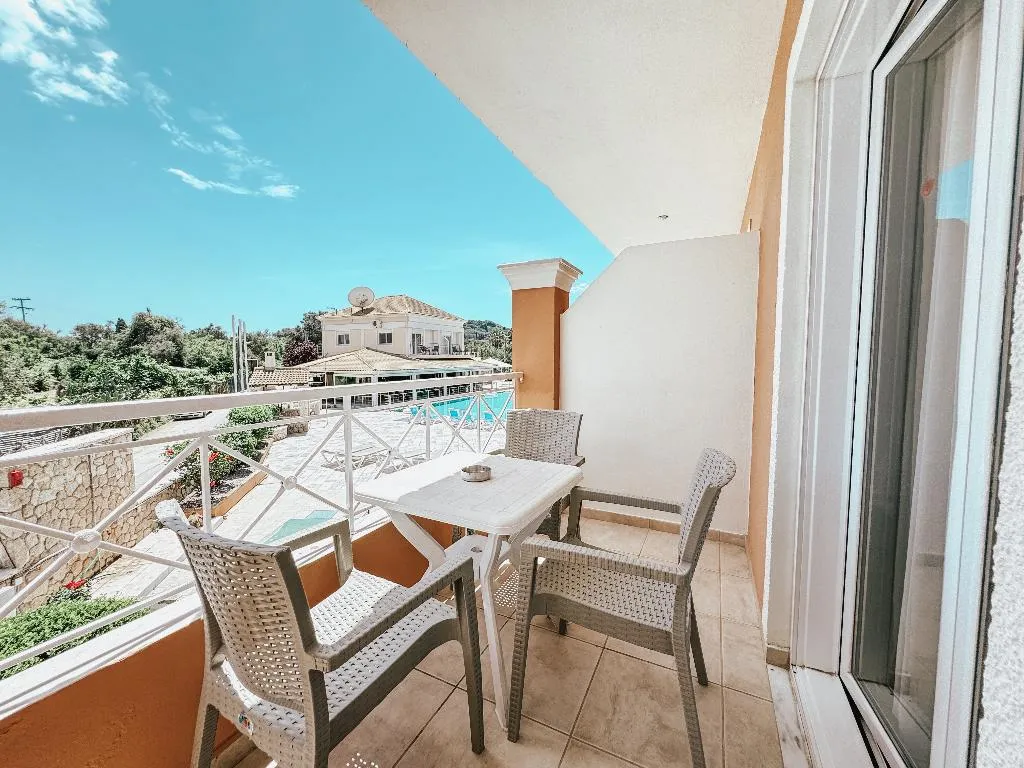 TRIPLE POOL VIEW Room, Kavos Plaza, Corfu