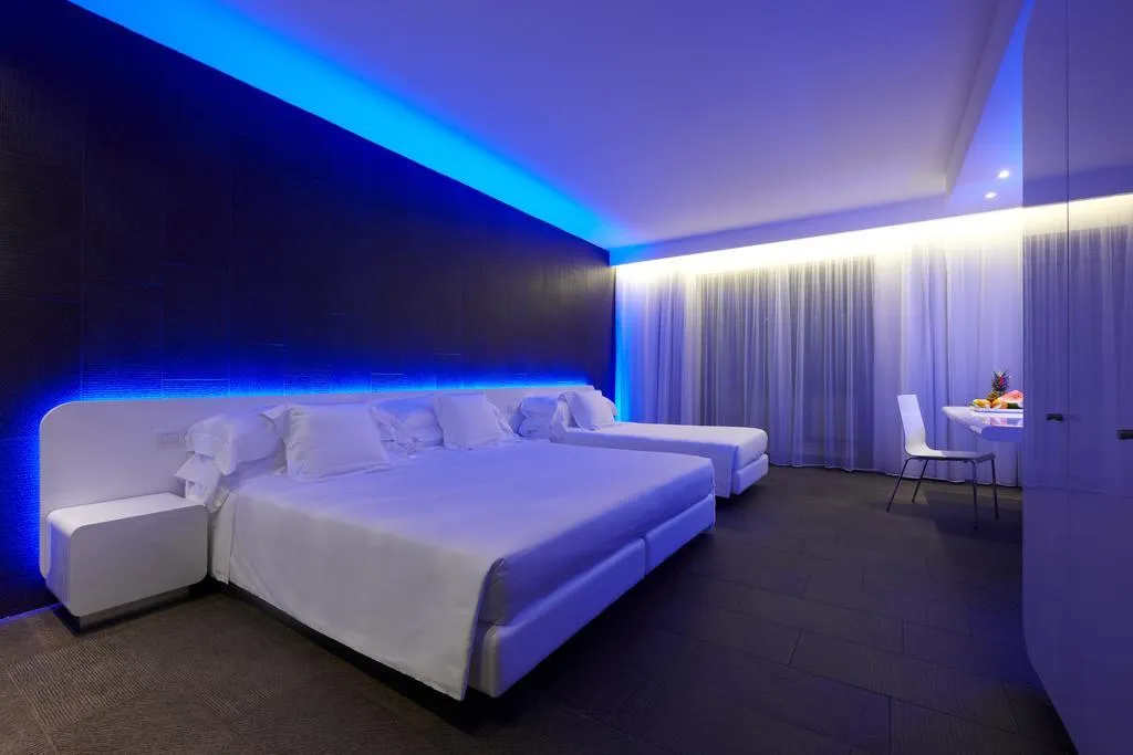 QUADRUPLE CLASSIC Room, A Point Porto Ercole & Spa, Rome