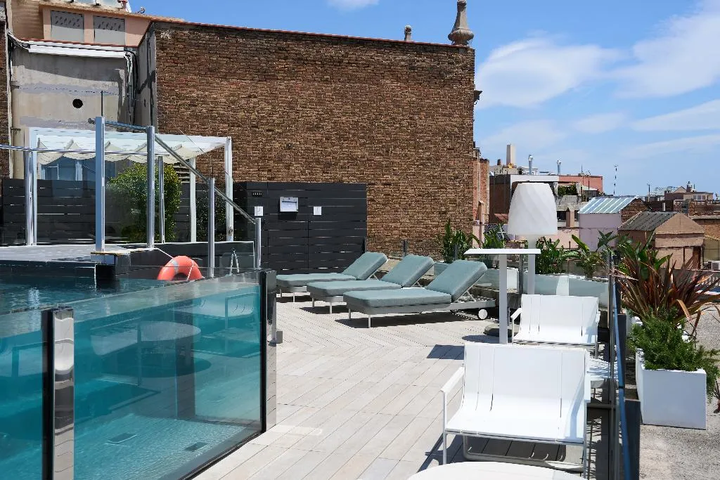 Pool, Catalonia Eixample 1864, Barcelona