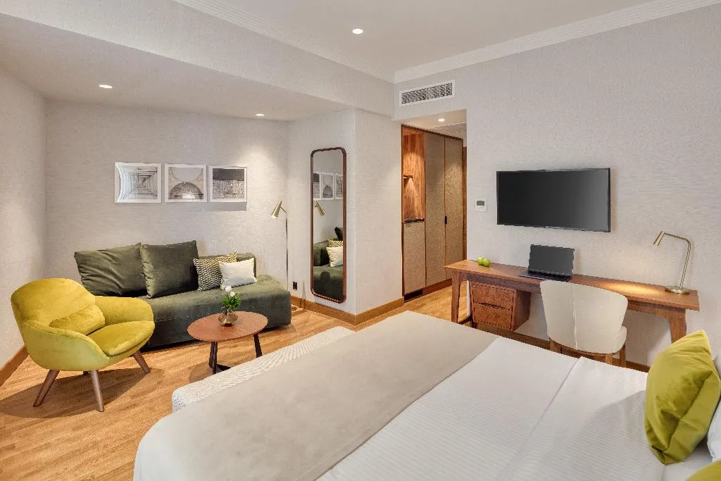 TRIPLE CLASSIC Room, Electra Palace Thessaloniki, Halkidiki