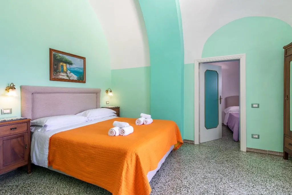 APARTMENT STANDARD Room, Villarena Relais, Naples