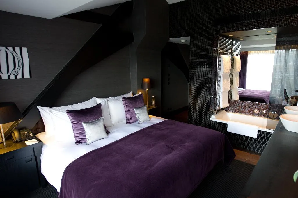DOUBLE CLASSIC DOUBLE BED Room, Canal House, Amsterdam