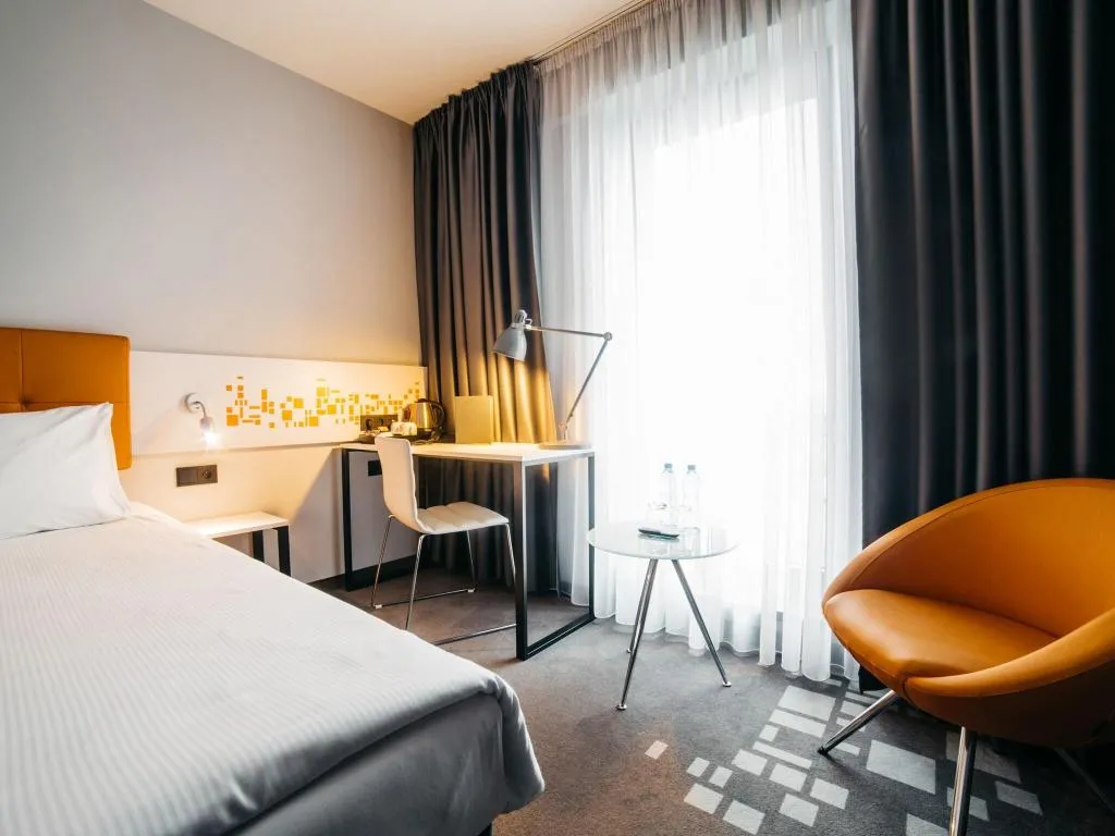 TWIN STANDARD Room, Q Hotel Krakow, Krakow