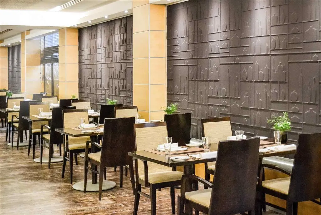 Restaurant, Novotel Lisboa, Lisbon