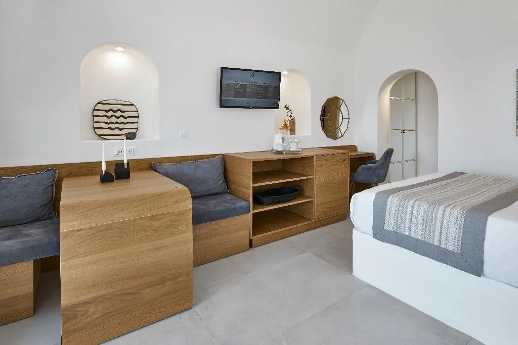 APARTMENT CAPACITY 2 Room, Santorini Princess Spa Hotel, Santorini