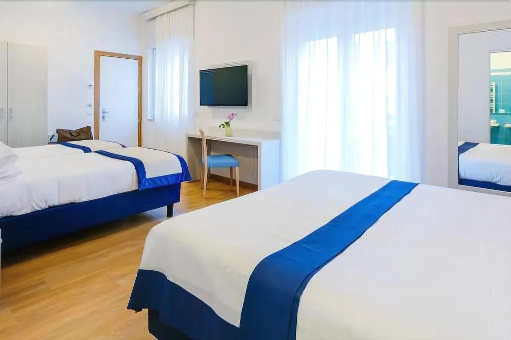 Room, Hotel Aequa, Naples