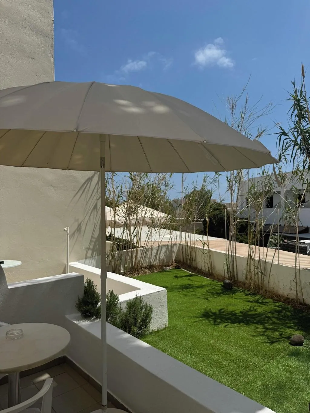 Terrace, Sail Inn, Santorini