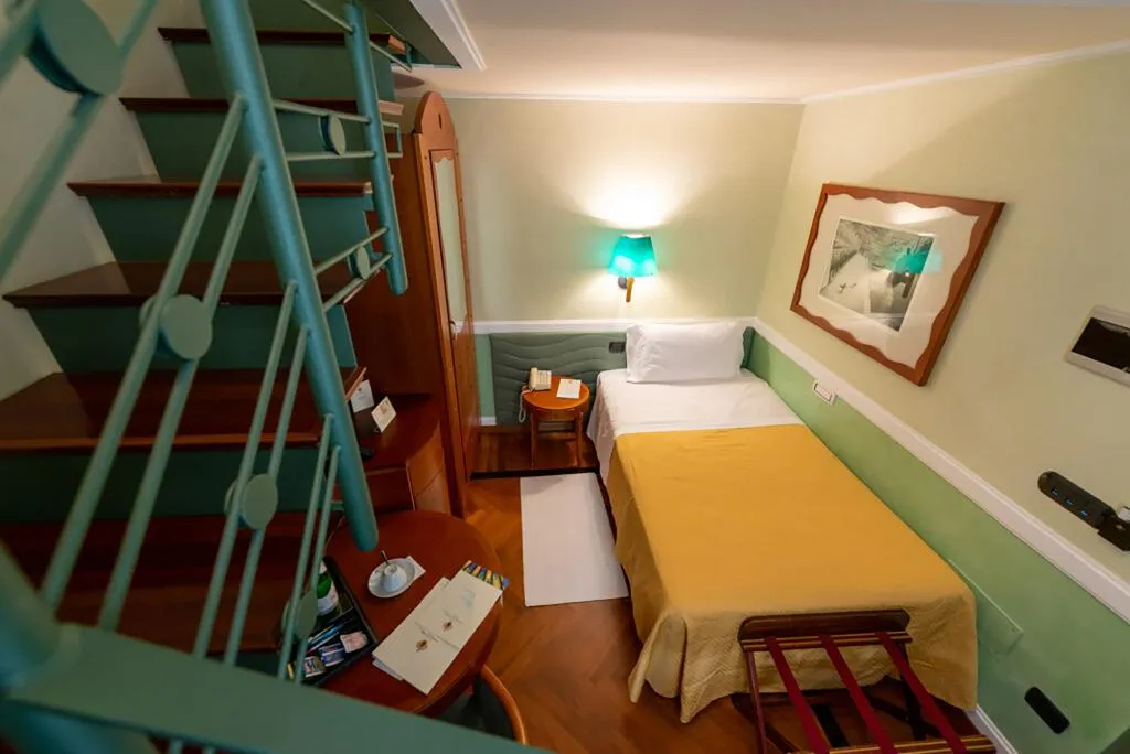 SINGLE STANDARD Room, Grand Hotel Ortigia, Catania
