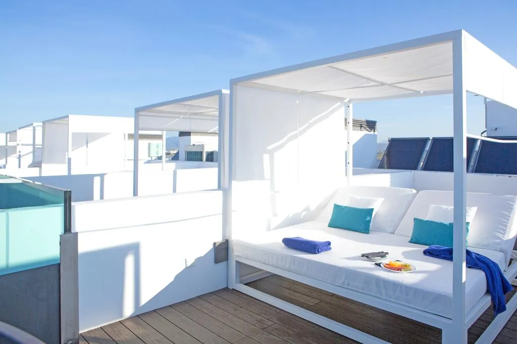 JUNIOR SUITE WITH JACUZZI Room, Hotel Luxor, Majorca