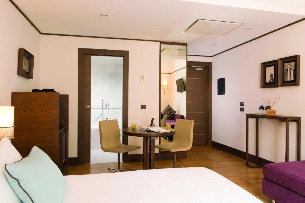 General view, The Independent Hotel, Rome