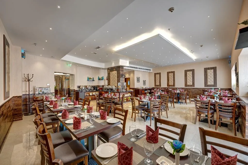 Restaurant, Orchid Hotel Al Barsha Formerly Golden Tulip Al Ba, Dubai