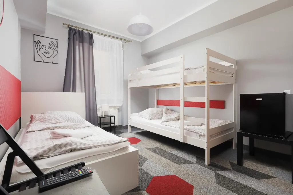 TRIPLE STANDARD Room, Moon Hostel Krakow, Krakow