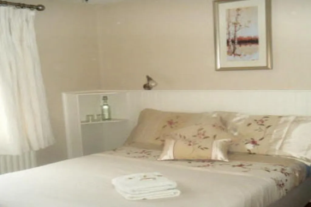Room, Doire Liath, Cork