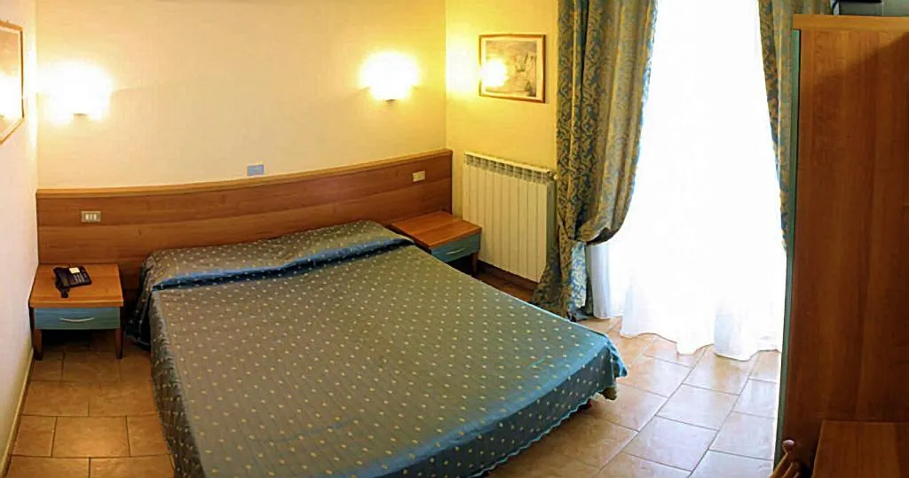 Room, Hotel Atena, Milan