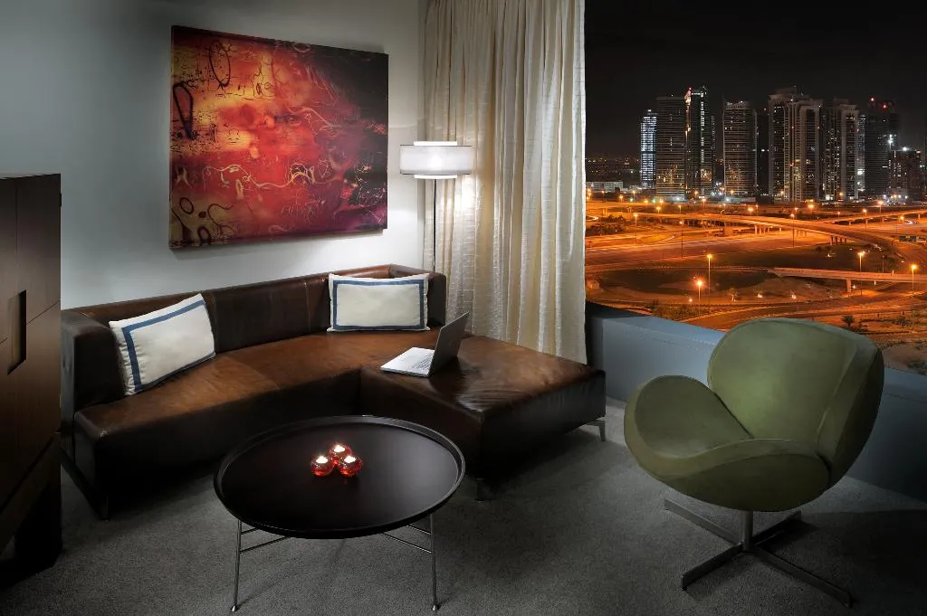 Room, Media One, Dubai