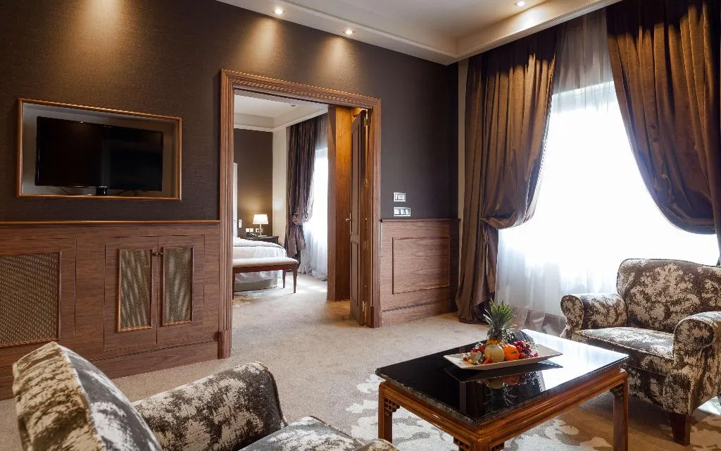 SUITE CLUB Room, Wellington Hotel & Spa Madrid, Madrid
