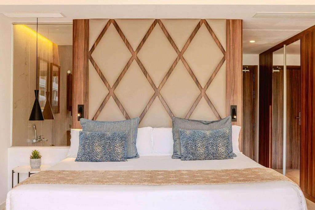 Room, Zafiro Palace Palmanova, Majorca