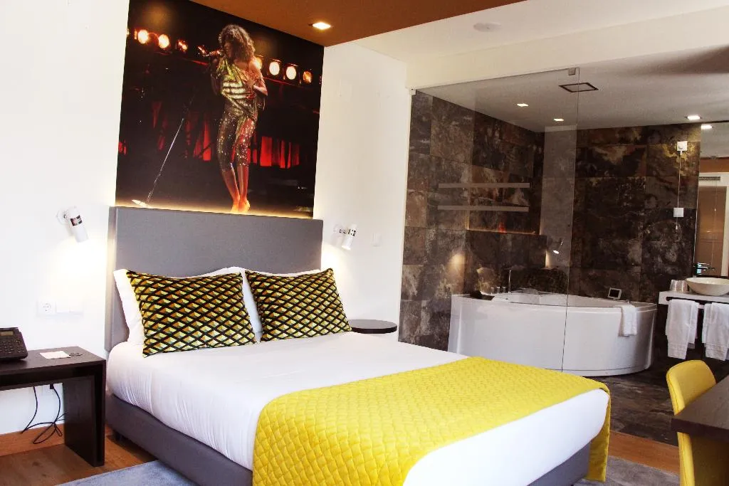 DOUBLE WITH JACUZZI Room, America Diamonds, Lisbon