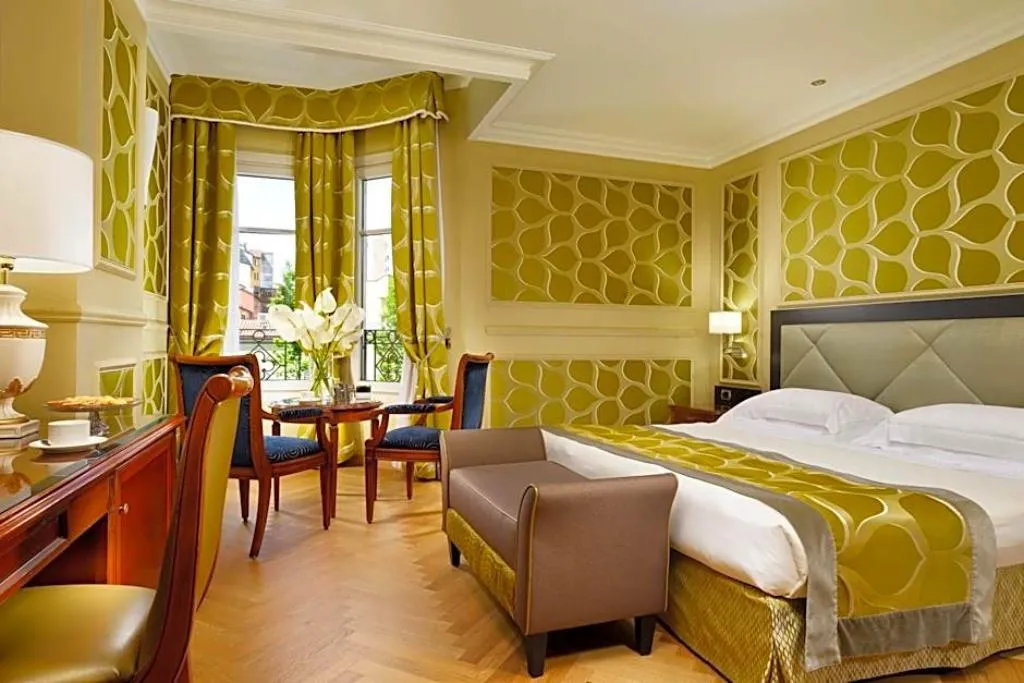 DOUBLE DELUXE Room, Grand Visconti Palace, Milan