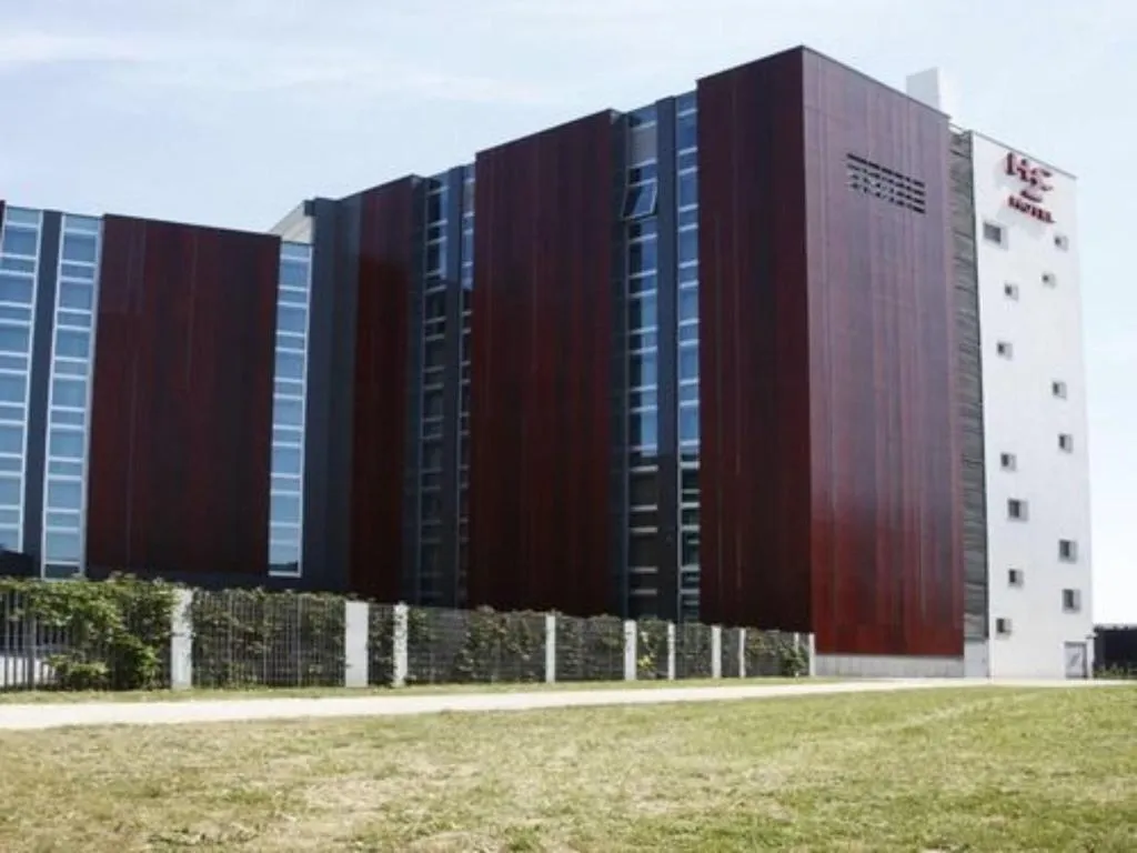 General view, H2c Hotel Milanofiori, Milan