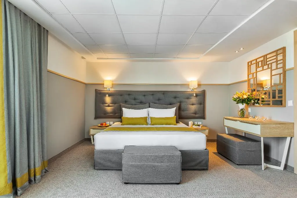 JUNIOR SUITE SEA VIEW Room, Kriopigi Hotel, Halkidiki