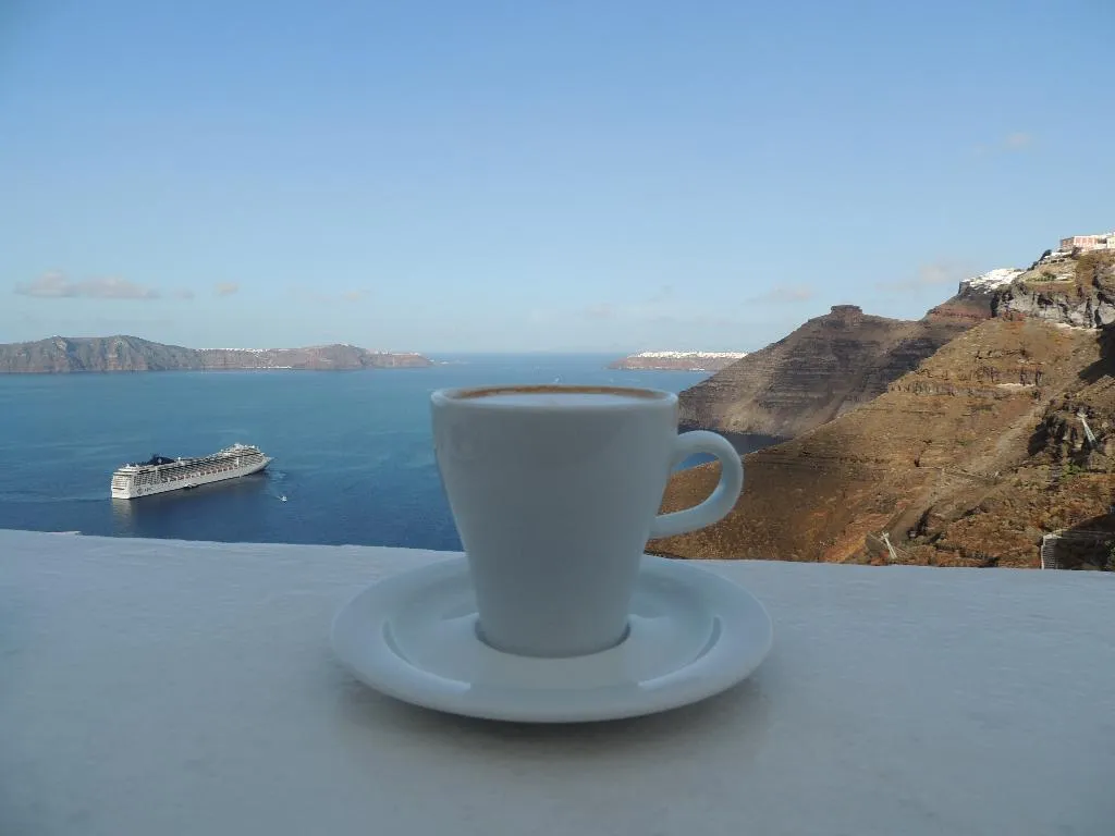 SUITE SUPERIOR Room, Trieris Villas & Suites, Santorini