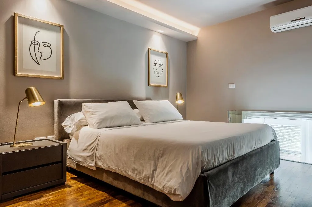 APARTMENT SUPERIOR CAPACITY 4 Room, Ferrini Home Residence 150, Catania