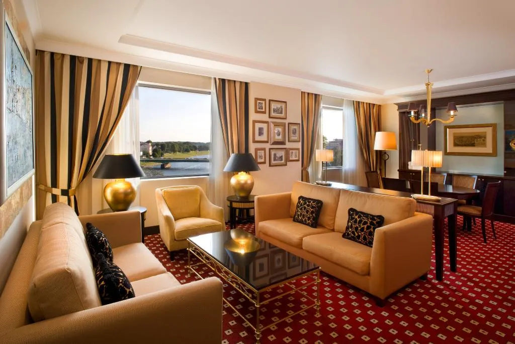 Room, Sheraton Grand Krakow, Krakow
