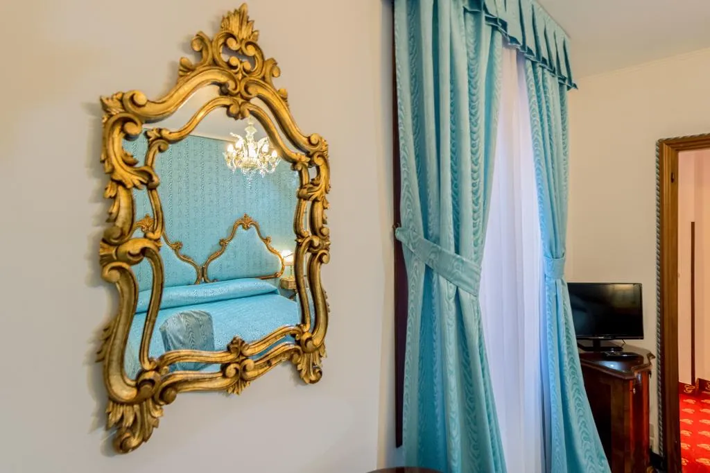 DOUBLE STANDARD Room, Giorgione Hotel, Venice