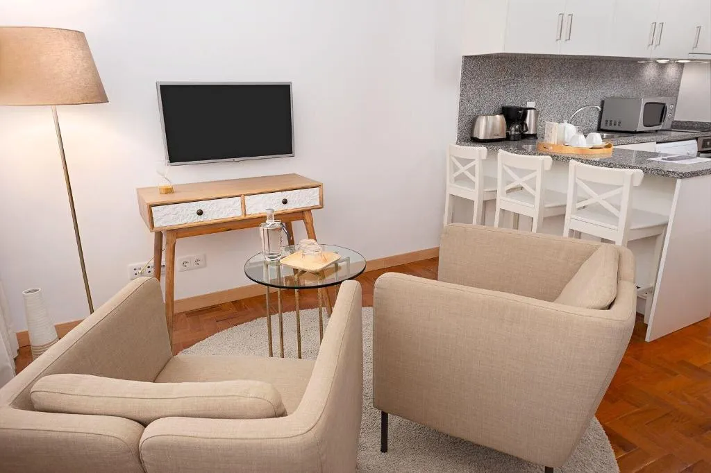 Room, Oporto Stories Apartments - Santa Catarina, 219, Porto