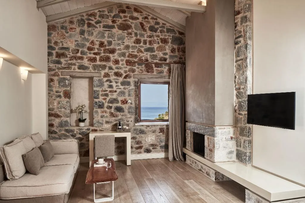 SUITE SEA VIEW Room, 100 Rizes Seaside Resort, Athens