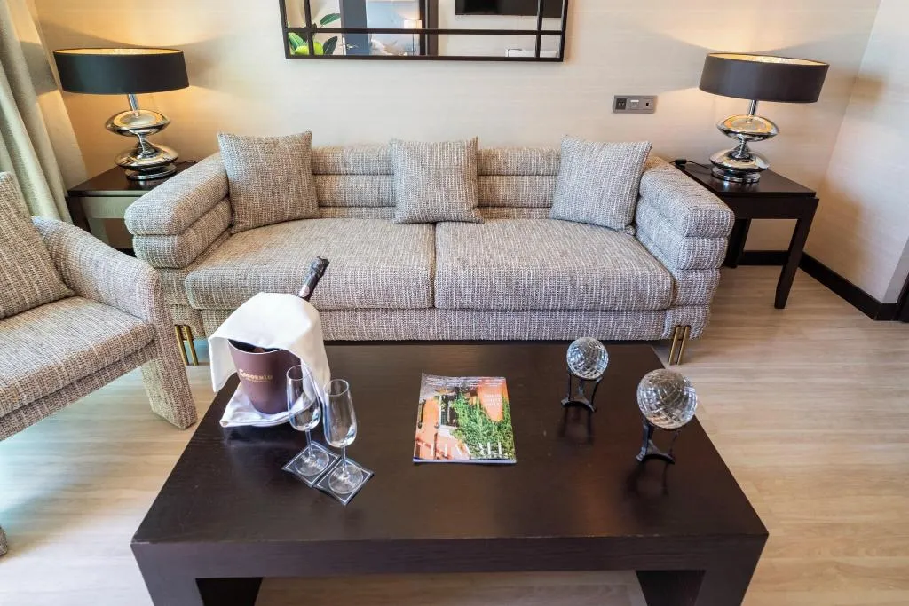 SUITE KING SIZE BED Room, Santos Nixe Palace, Majorca