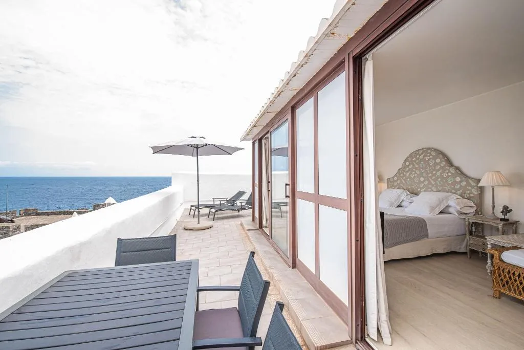 Terrace, Isla Baja Suites, Tenerife
