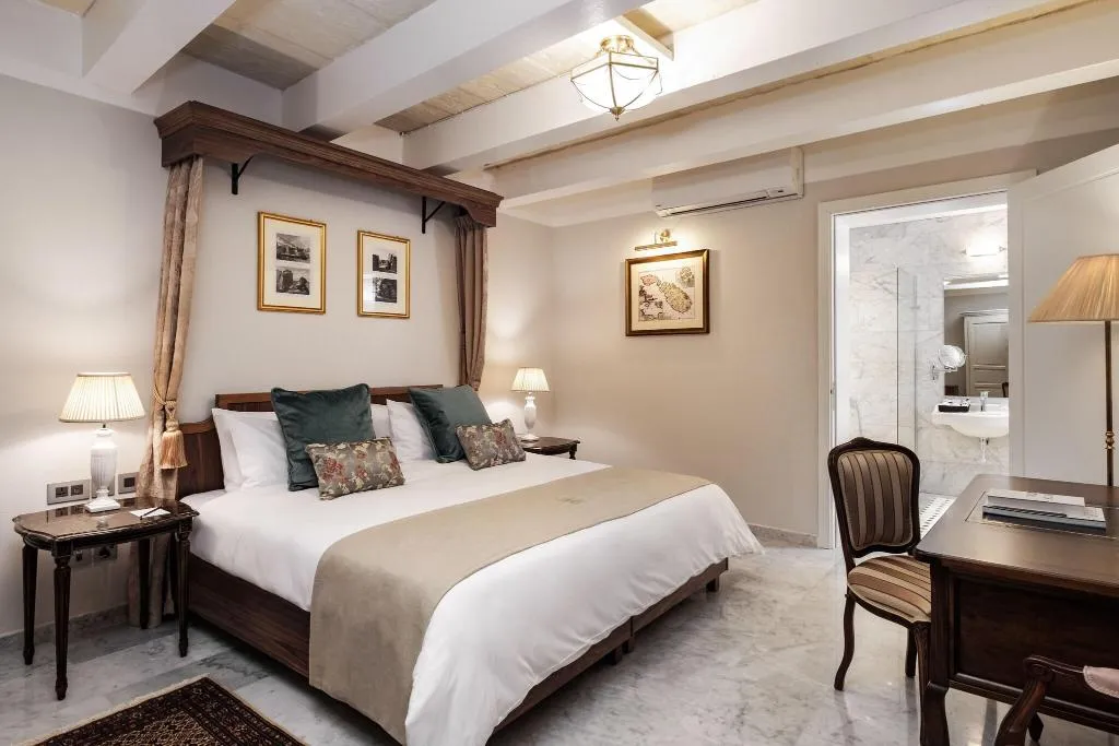 Room, Palais Le Brun, Malta