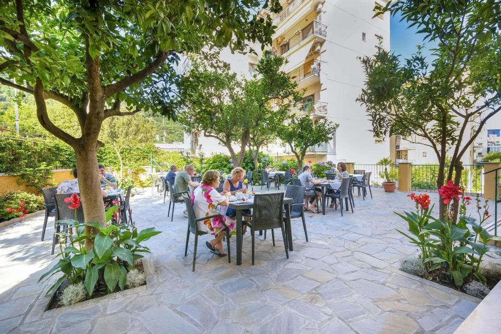 Restaurant, Leone, Naples
