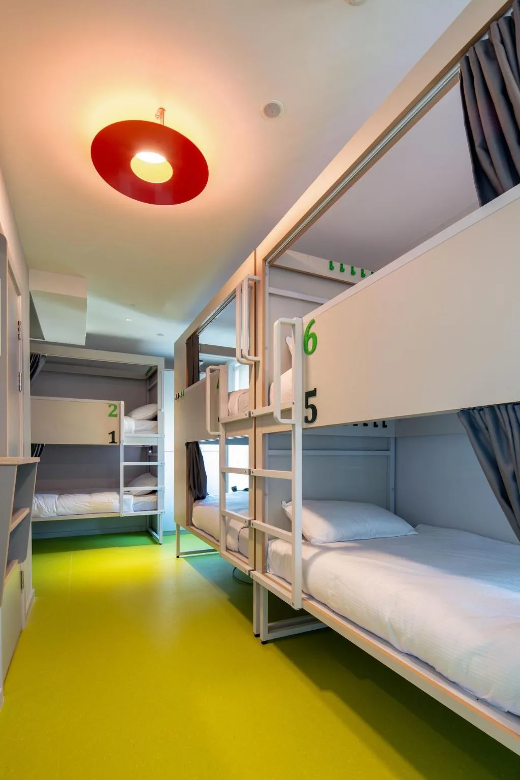 Room, Clink i Lár, Dublin