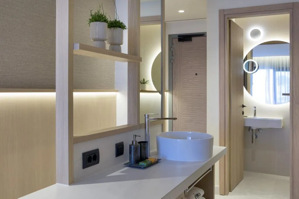 DOUBLE DELUXE POOL VIEW Room, MERAVIA Leonardo Limited Edition, Halkidiki