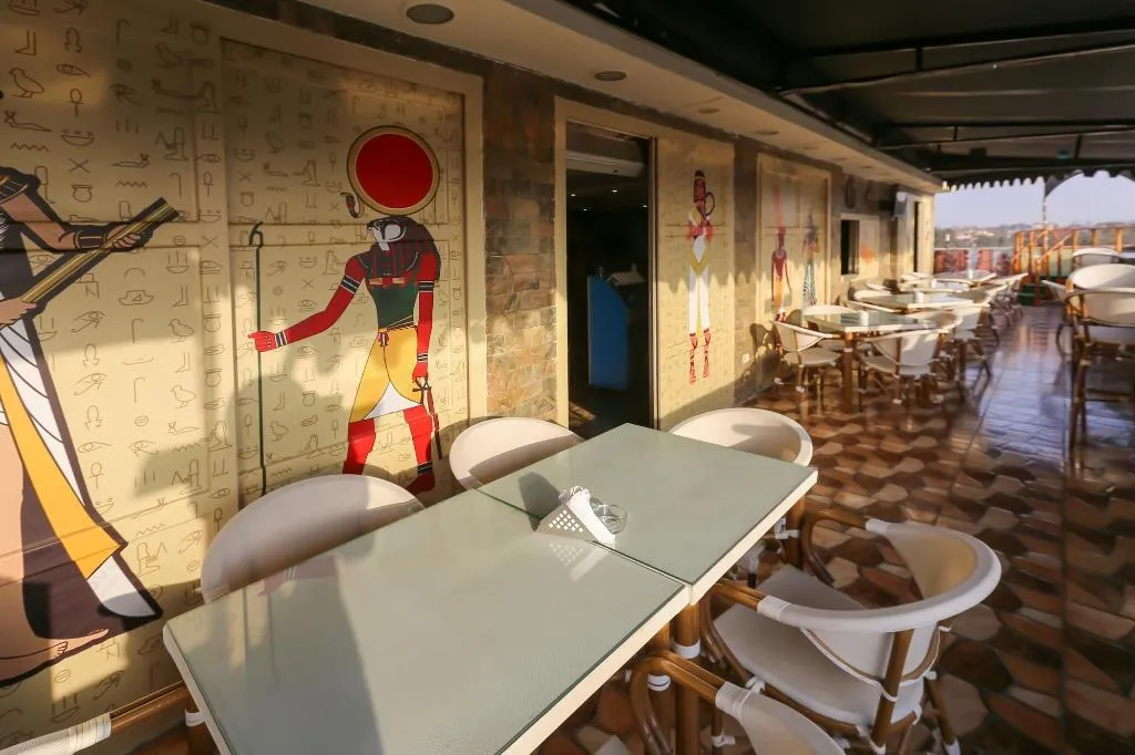 Restaurant, Turquoise Pyramids Hotel, Cairo