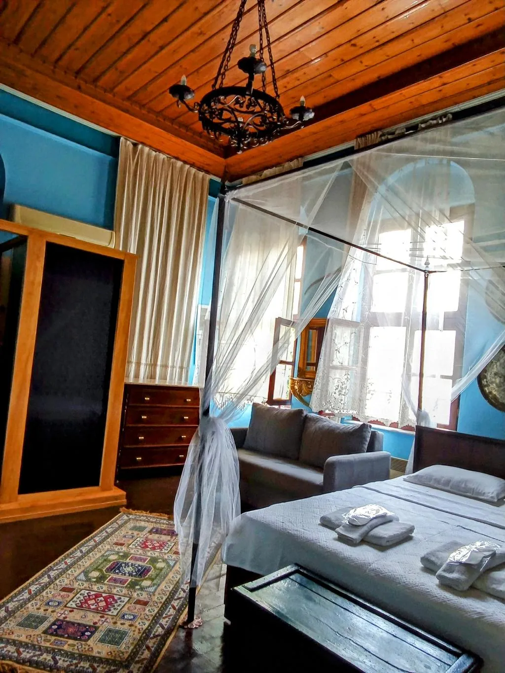 Room LUXURY Room, Cunda Zehra Teyzenin Evi, Izmir