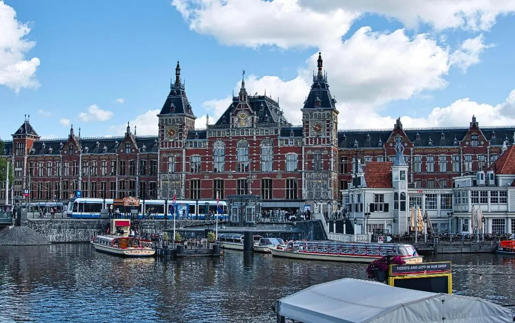 General view, Holiday Inn - the niu, Dairy Haarlem, Amsterdam