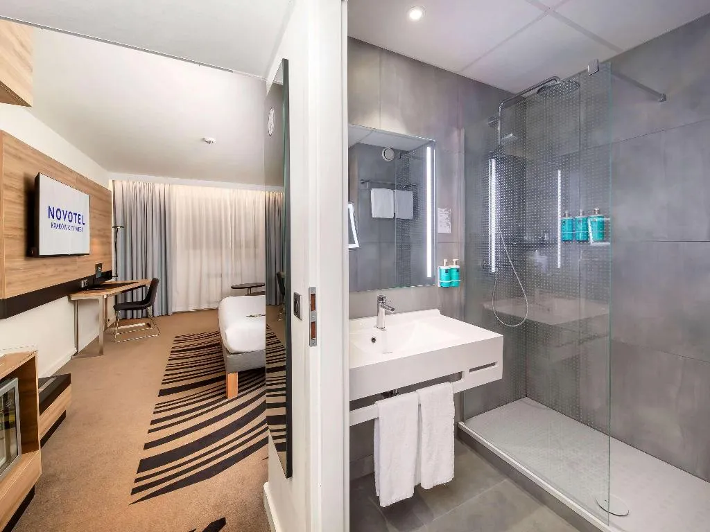 DOUBLE EXECUTIVE Room, Novotel Krakow City West, Krakow