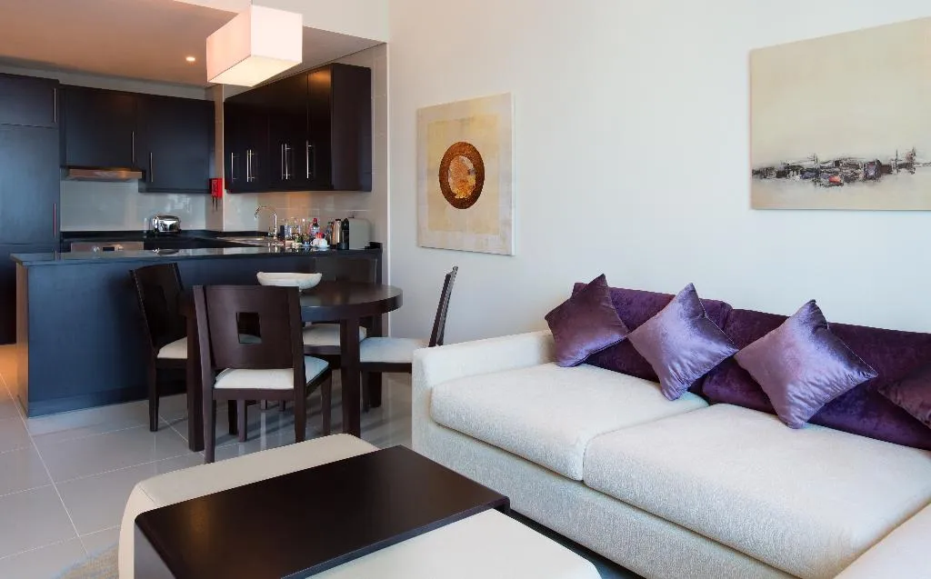 SUITE EXECUTIVE ONE BEDROOM Room, Pullman Dubai JLT, Dubai