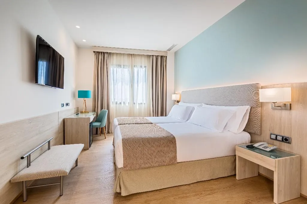 DOUBLE STANDARD Room, Occidental Sevilla Viapol, Seville