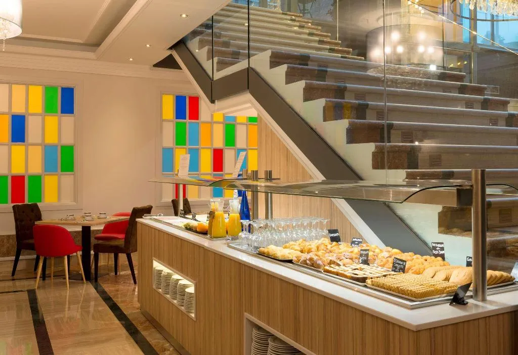 Restaurant, Madrid Leganes Affiliated By Melia, Madrid