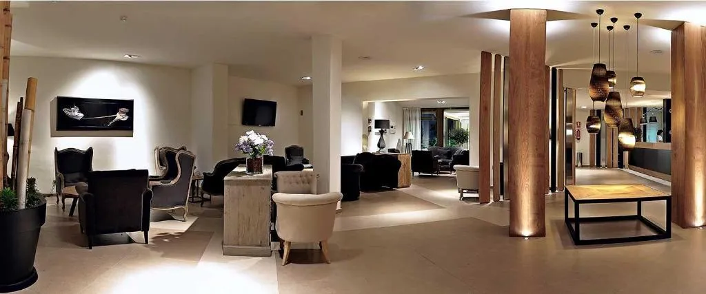 Lobby, Rosa Nautica, Costa Brava