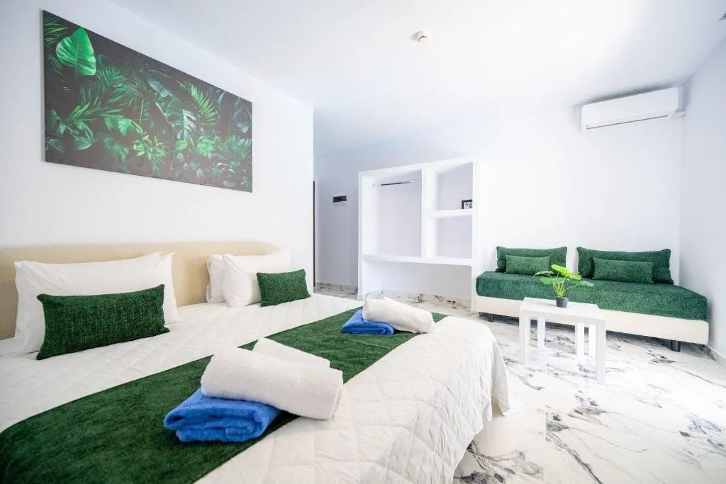 Room, Bamboo Suites, Rhodes